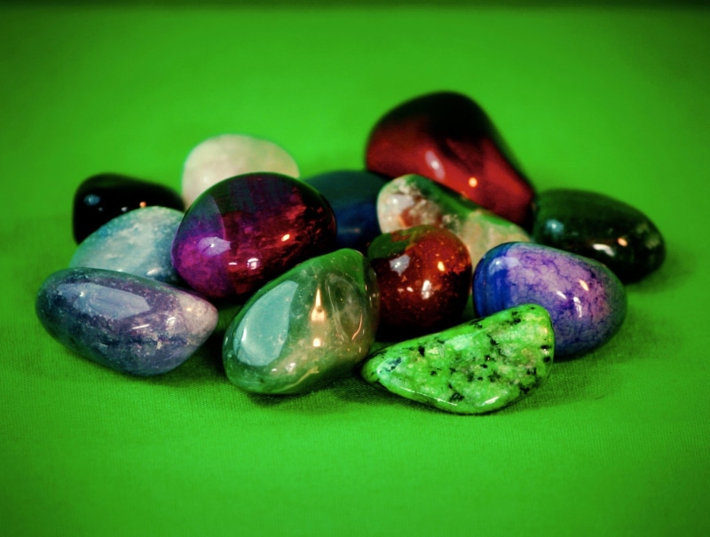 assorted, food, group of objects, green color, colored background, purple, no people, jade, sodalite, jewelry, 2K, moonstone, color, indoors, choice, aquamarine