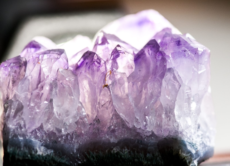 geode, quartz, accessory, 2K, clothing, close-up, solid, precious gem, torso, ornament, rock - object, gemstone, raw, gem, anklet, diamond, textured, purple