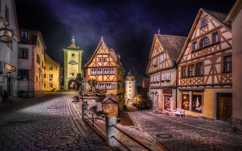 building, outdoors, built structure, brown, landscape, urban, HDR, road, city, house, architecture, sky, lights, building exterior, footpath, belief, religion