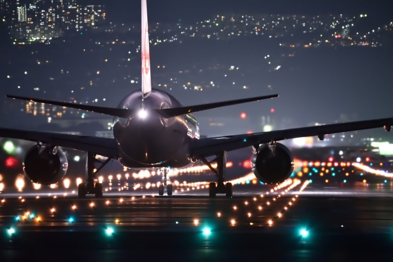 landing - touching down, airport, nature, airplane, architecture, outdoors, light, illuminated, no people, photo, aerospace industry, 1080P, lighting equipment
