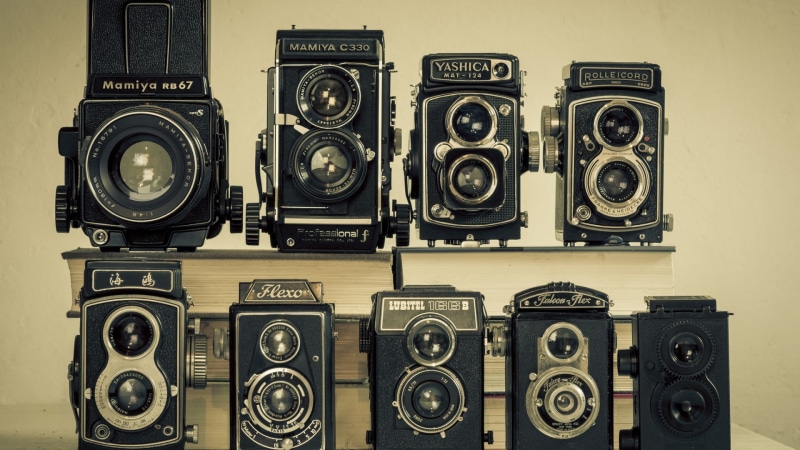 still life, vintage, communication, 1080P, sepia, land, cameras, old, camera, group of objects, arts culture and entertainment, camera - photographic equipment