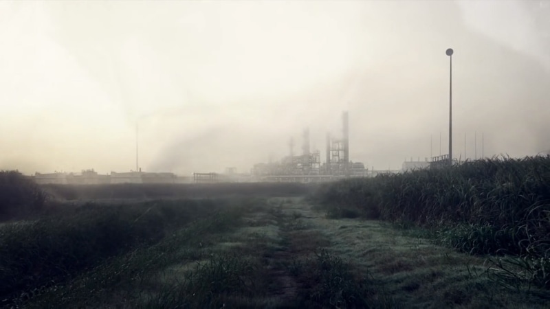 no people, industry, landscape, outdoors, plant, architecture, built structure, 1080P, skyscraper, pollution, grass, fog, building exterior, road, true detective