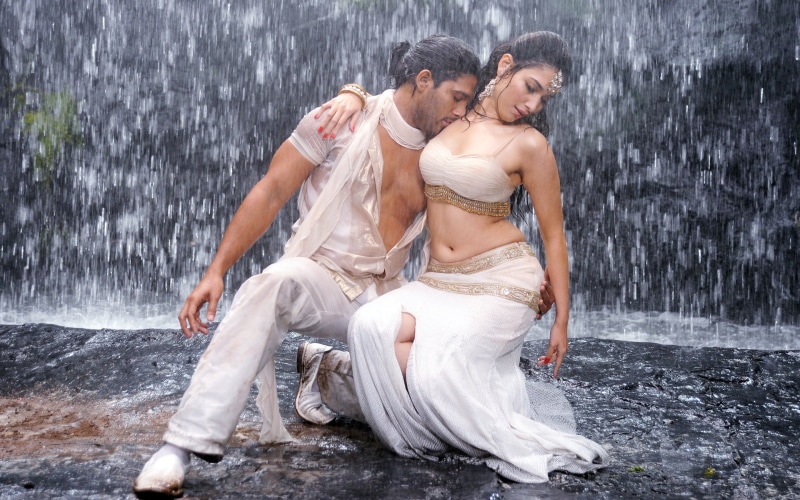 badrinath-wide, 2K, arjun, tamanna, allu