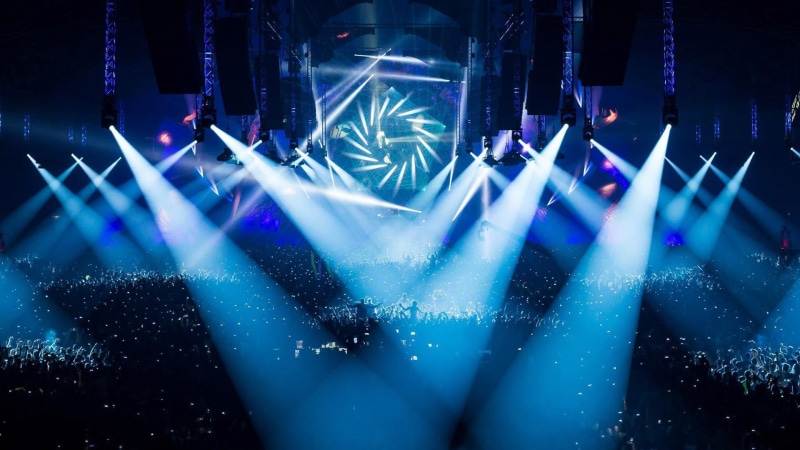 concert, stage, enjoyment, popular music concert, entertainment club, people, rays, performance, stage - performance space, illuminated, event, arts culture and entertainment