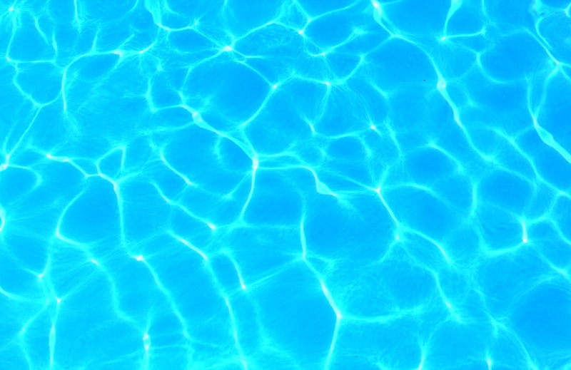 floating on water, reflection, clear, summer, pool, texture, tranquility, rippled, 1080P, full frame, pattern, light, sunlight, outdoors, ripples, swimming pool