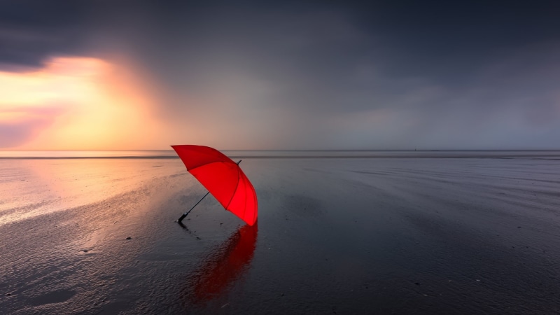 cloudy, 1080P, sea, photography, beach, horizon, red umbrella, umbrella