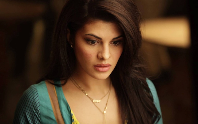 focus on foreground, top, women, hair, Female Celebrities, close-up, movies, fernandez, jewelry, 2014, human face, Jacqueline Fernandez, one person, s