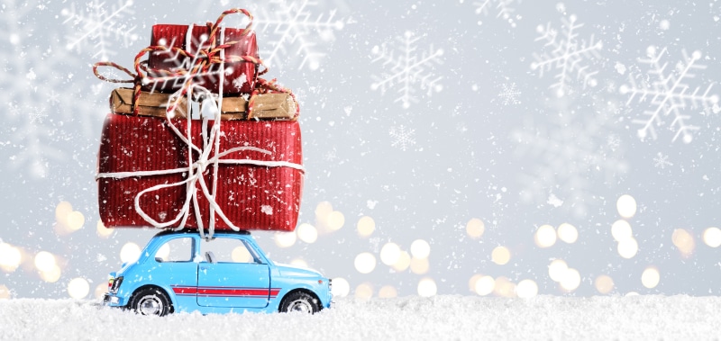 wrapping paper, gifts, holiday, snowflake, christmas present, car, Merry Christmas, ribbon, holiday celebration, snowing, winter, 5K, nature, New Year