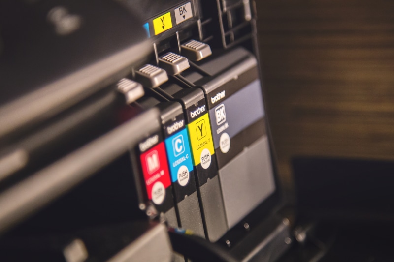 indoors, table, printer, technology, ink-jet, print, communication, printing, selective focus, multi colored, wireless technology, toner, 4K, focus on foreground