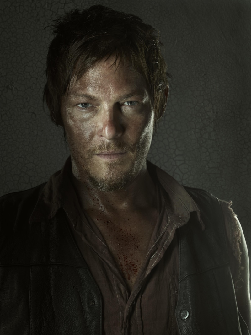 studio shot, collared, dirt, The Walking Dead, 4K, front view, s, Daryl Dixon, contemplation, adult, casual clothing, hairstyle, portrait, Norman Reedus