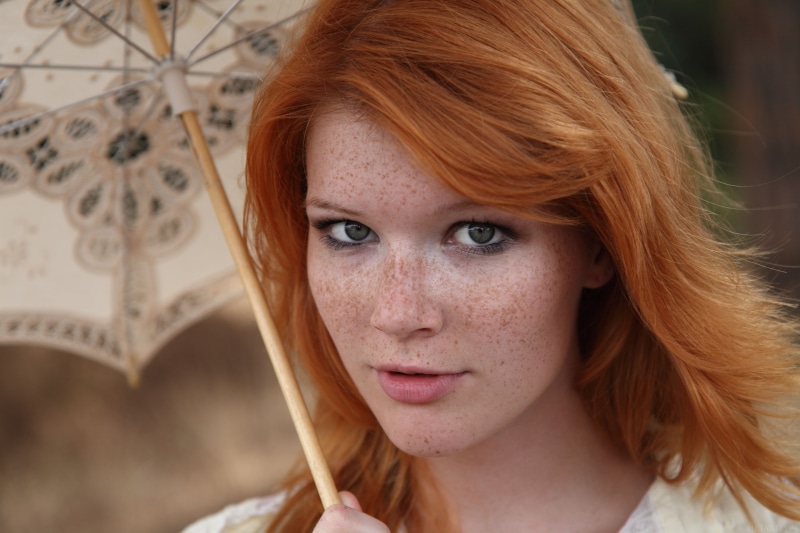 young adult, umbrella, hairstyle, hair, redhead, young women, one person, long hair, model, focus on foreground, beauty, front view, bokeh, Mia Sollis