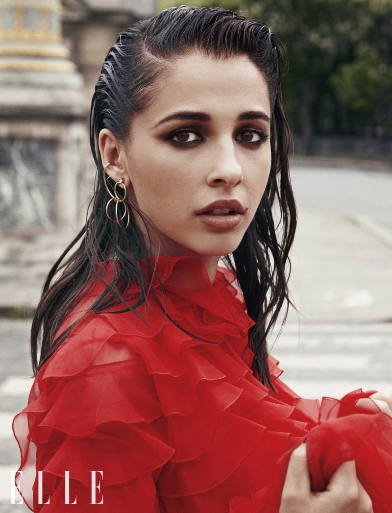 women, makeup, brunette, looking at viewer, Naomi Scott, 1080P, actress