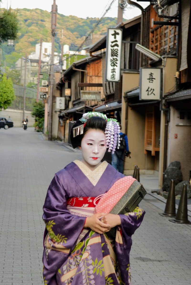 front view, looking at camera, traditional clothing, day, one person, portrait, building exterior, beautiful woman, women, street, clothing, japan, gion