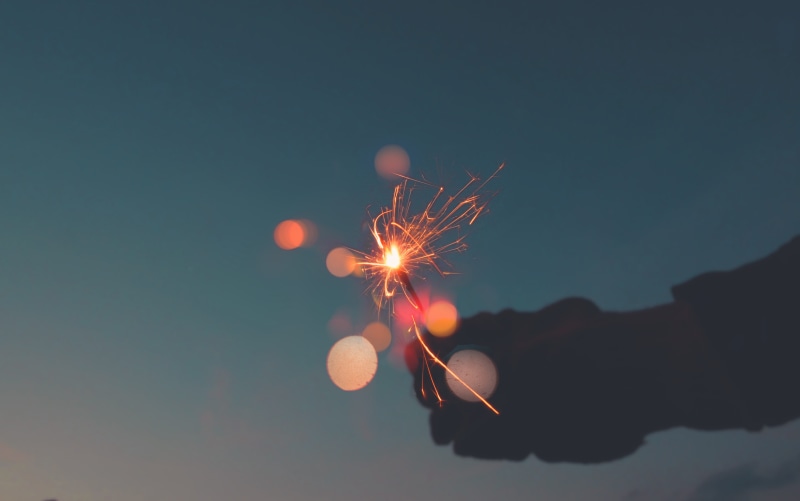 good, celebration, finger, night, holding, mexico, sparks, tumblr, god, vengala, sunset, one person, cool, fire, luz, human hand, blue, glowing, colors