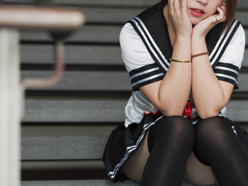 1080P, brunette, lips, sitting, women, sailor uniform, knee-highs, Asian, hand on face, schoolgirl