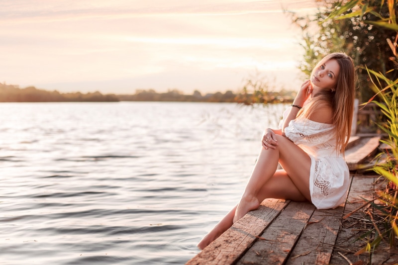 water, beautiful woman, depth of field, 2K, women, relaxation, hair, real people, wood, long hair, fashion, young adult, young women, bracelets, dress