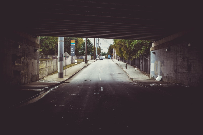 symbol, the way forward, sign, architecture, street, ghetto, nature, 5K, direction, road marking, transportation, plant, vanishing point, outdoors, city