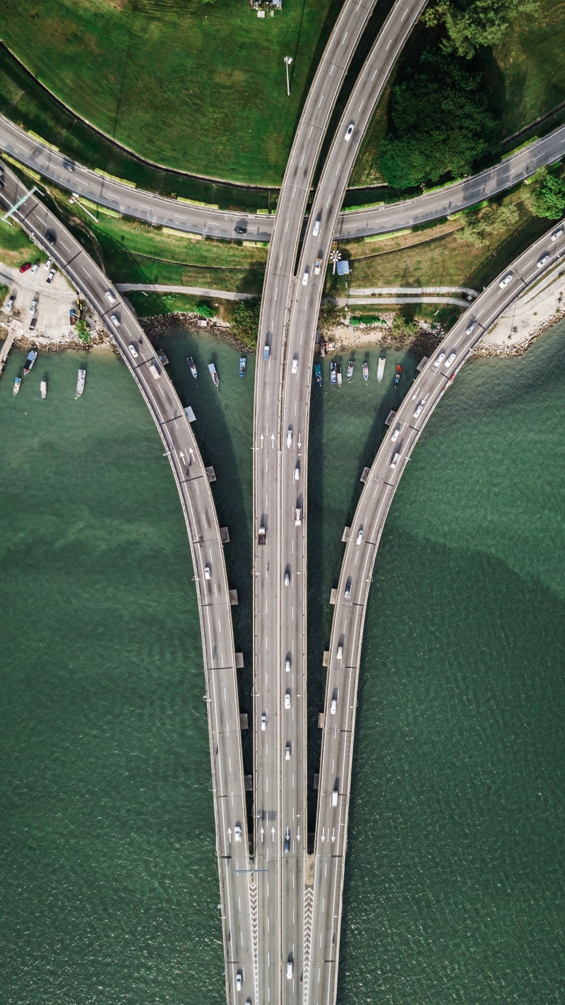 multiple lane highway, trees, 2K, boat, no people, water, overpass, travel, mode of transportation, bridge, drone photo, nature, connection, transportation