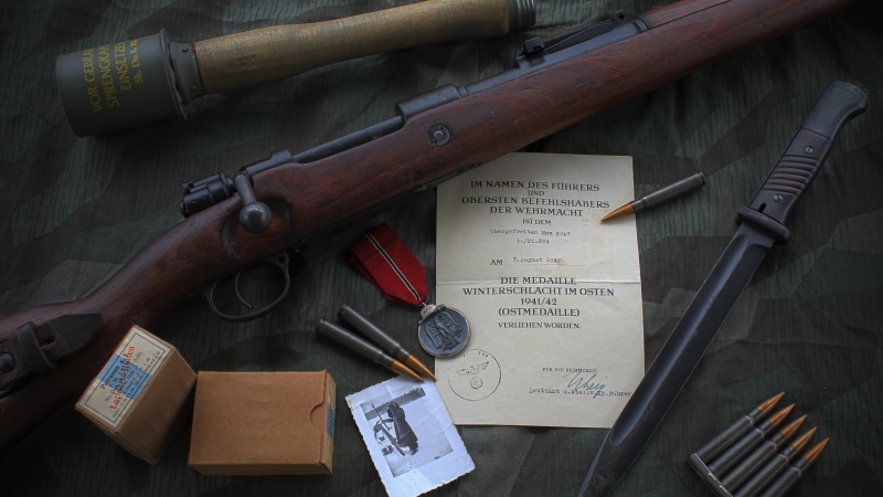 98k, aggression, book, World War II, the past, Mauser Kar98k, history, no people, communication, paper, gun, mauser, large group of objects, ammunition