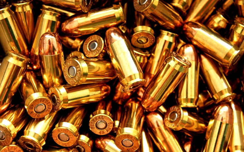 day, weapon, screw, army, ammunition, large group of objects, lot, war, still life, bolt, bullets, abundance, cartridges, gold colored, aggression, no people