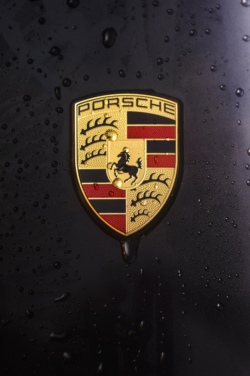 technology, drive, text, no people, auto, chrome, emblem, authority, representation, vehicle, 5K, coat, safety, design, drops, motor, water, mode of transportation