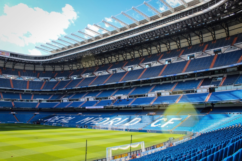 sport, soccer, day, seats, sky, cloud - sky, architecture, grass, roof, travel destinations, españa, blue, spain, building exterior, built structure, estadio de fútbol