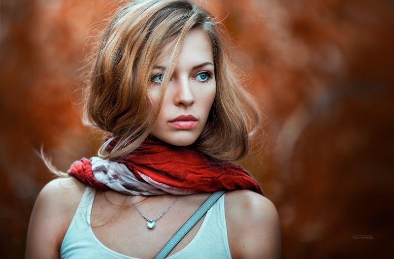 juicy, blue, white, depth of field, lips, field, blue eyes, model, scarf, depth, tops, blonde, eyes, 1080P, women, 2048x1348, white tops, juicy lips, portrait