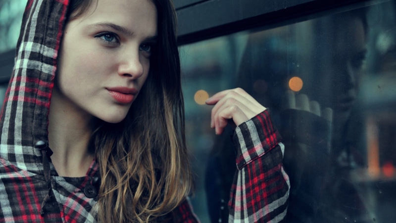 young Adult, headshot, casual Clothing, teenage Girls, urban Scene, red, hoods, looking at camera, winter, portrait, street, brunette, lips, plaid, beautiful