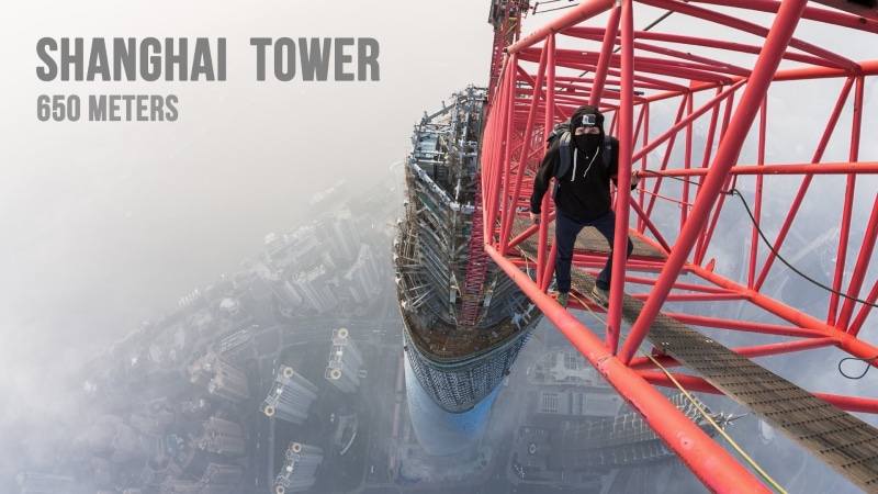 people, red, equipment, men, sign, climbing, occupation, GoPro, one person, building exterior, city, 1080P, built structure, cranes (machine), western script