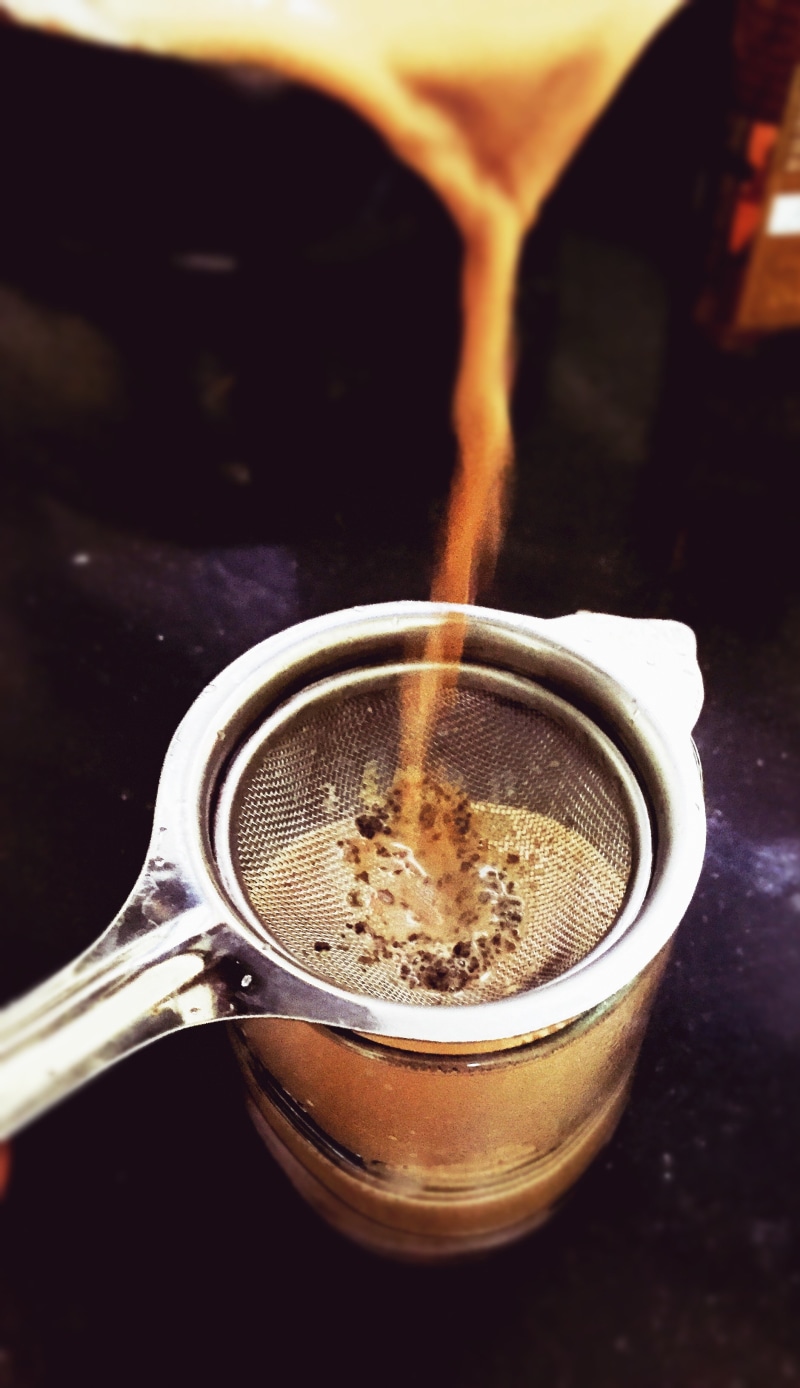 no people, food, freshness, brown, breakfast, coffee - drink, drink, food and drink, strainer, cup of tea, chinese, tea, froth, drinking, refreshment, milk