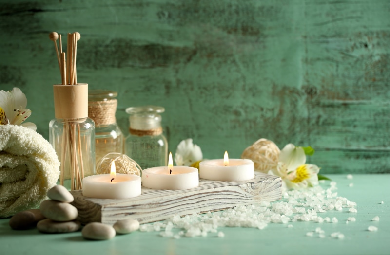 candles, tranquility, nature, indoors, towel, 5K, no people, healthy lifestyle, white, oil, Spa, wellbeing, still life, spa treatment, salt, body care