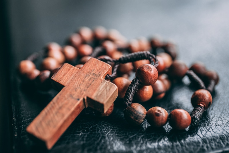 catholic, indoors, faith, pray, close-up, no people, spice, dark, photography, religion, rosary, close, large group of objects, focus on foreground, prayer