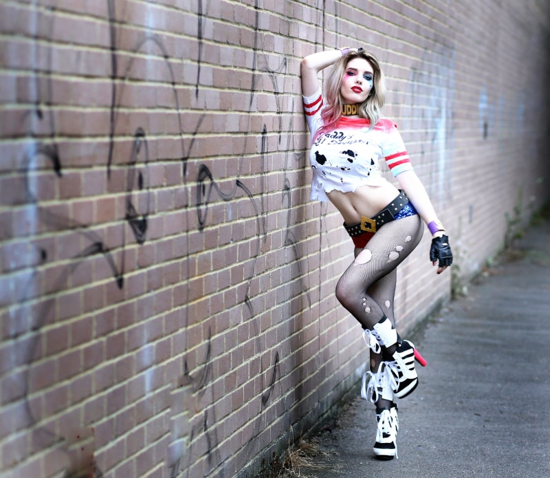 beautiful woman, costume, harley, one person, looking at camera, portrait, clothing, young women, women, fashion, young adult, hairstyle, 1080P, Hannah