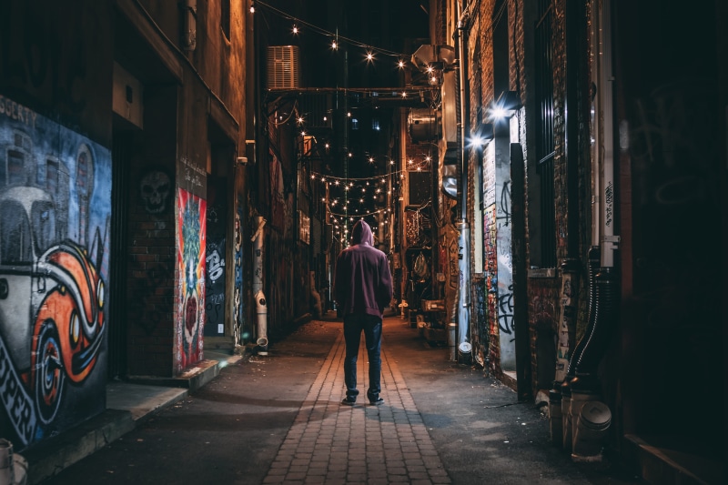 art and craft, real people, brown, building exterior, built structure, travel, adult, city, standing, alley, leisure activity, facade, evening, 5K, commerce