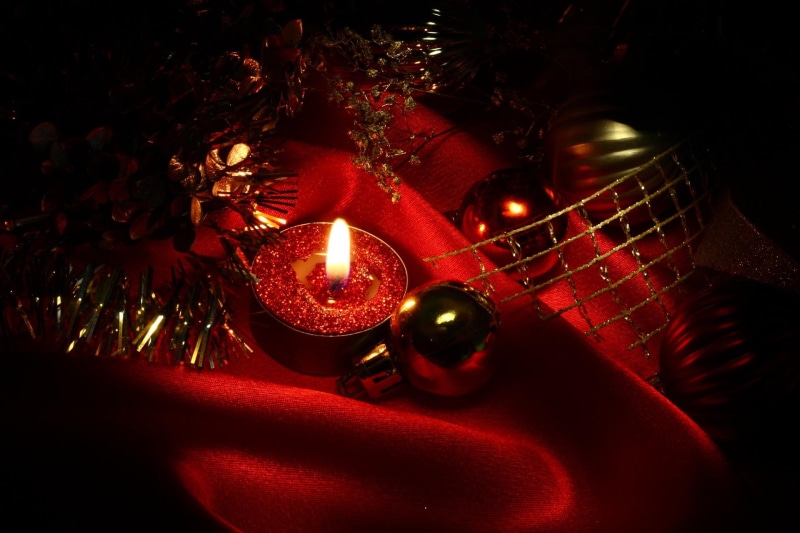 1080P, candles, decorations, balls, photography, cute, garland, lovely, christmas, ball, new year, holidays