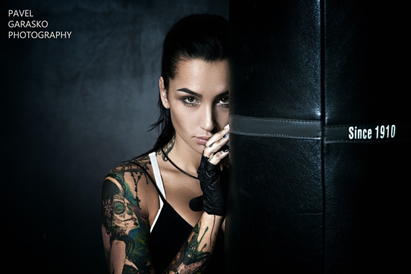 Pavel Garasko, looking at camera, face, spaghetti, tattoo, black color, black, adult, young adult, portrait, 2K, boxing, top, beautiful woman, hairstyle