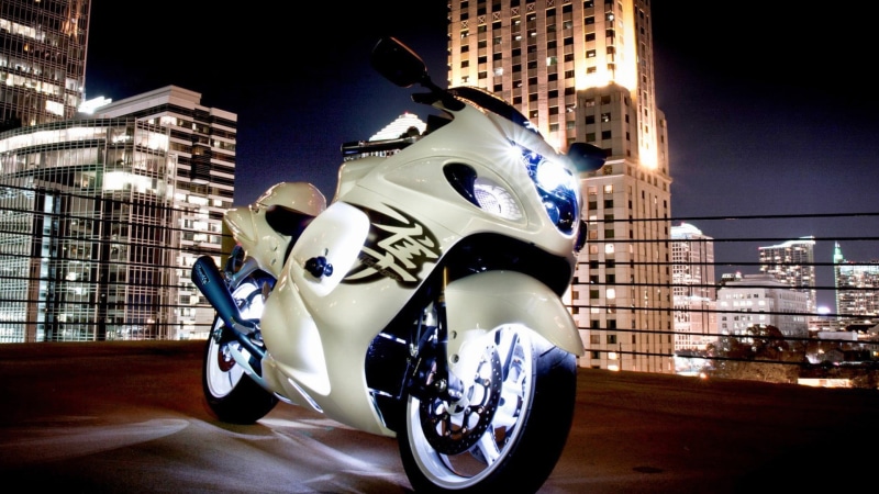 city lights, built structure, street, 1080P, mode of transportation, no people, outdoors, animal representation, suzuki hayabusa, art and craft, motorcycle