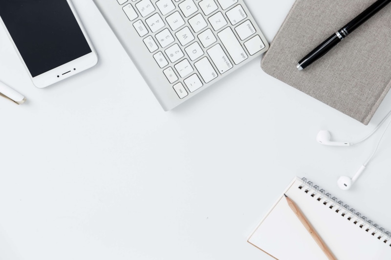 earphone, 4K, keyboard, technology, notebook, desk, spiral notebook, copy space, pen, composition, facts, note pad, screen, high angle view, gray, connection