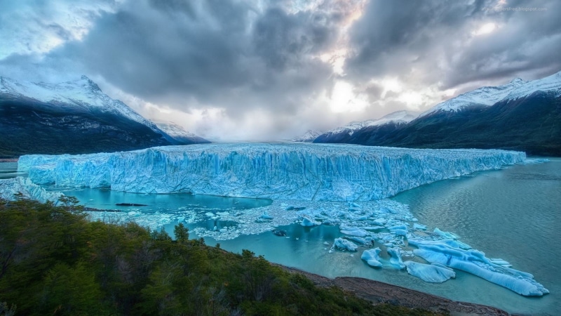 sky, iceberg, mountains, cloud - sky, turquoise colored, mountain, snowcapped mountain, scenics - nature, cold temperature, white, landscape, water, glacier