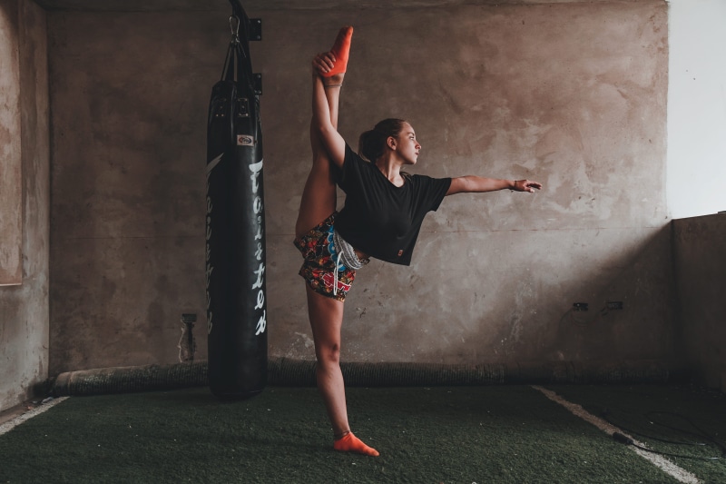 color, hold, one, human limb, trainer, effort, girl, city, healthy lifestyle, exercising, body, beautiful woman, focus, leg, tumblr, standing, sport, lifestyles