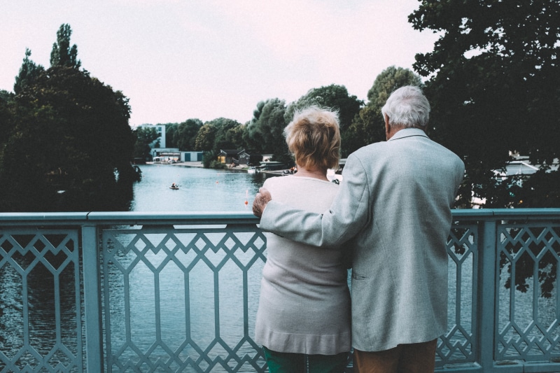 senior Women, Old, 4K, color Image, bonding, outdoors, love, smiling, women, mature Adult, tree, real people, senior Men, adults Only, water, looking at view