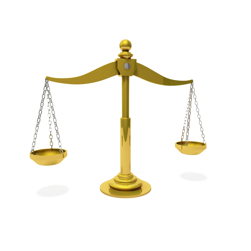 white background, isolated, system, classic, quote ile de, economy, symbol, chain, law, crime, court, miniature, finance, weight Scale, brass, indoors