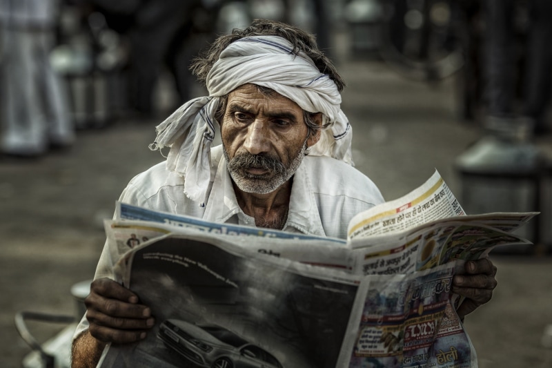 old, 1080P, people, reading, men, newspapers