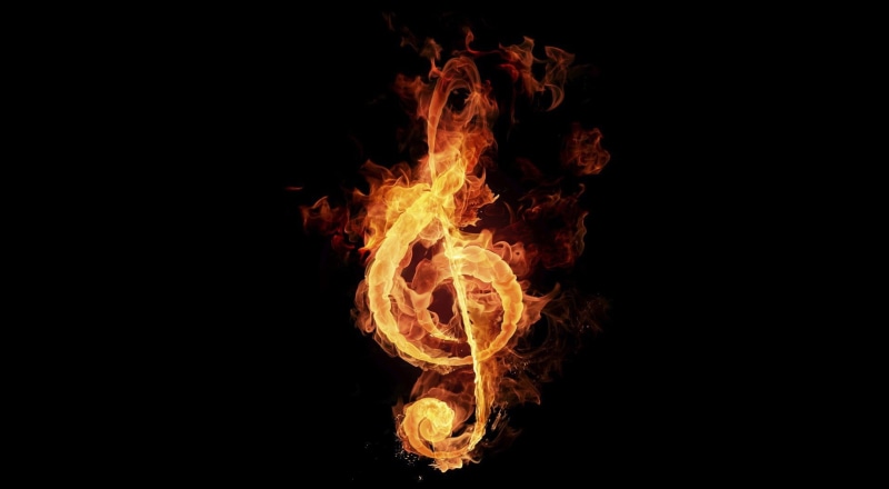 outdoors, no people, fire - natural phenomenon, black background, 720P, bonfire, firework - man made object, studio shot, copy space, dark, flame, music