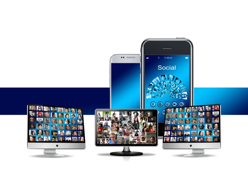 computer, communication, smartphone, indoors, social, cut out, office, panorama, city, smart phone, ball, mobile phone, screen, white background, one, networking