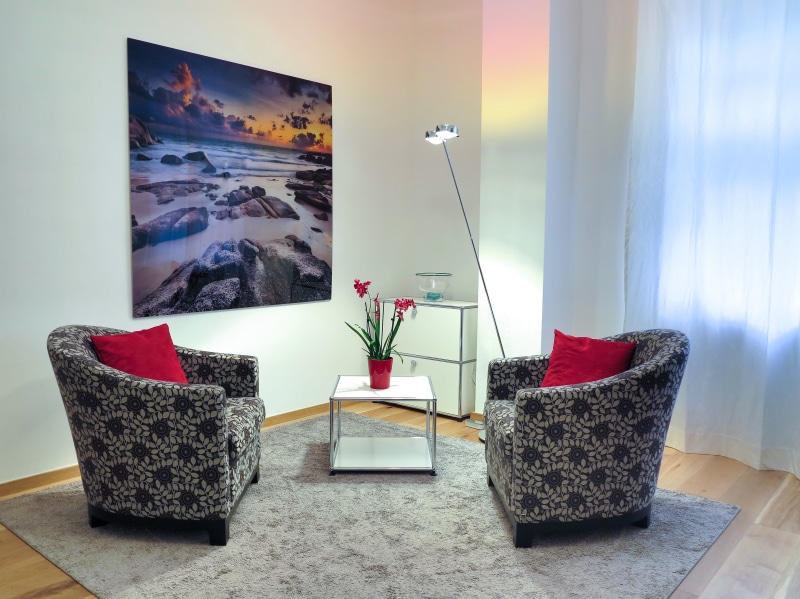 modern, space, psychotherapy, wall - building feature, glass - material, gray, coffee table, home, tub, sofa, interior design, home interior, talk, therapy room