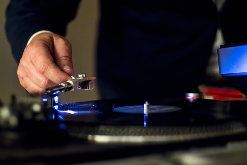 human hand, photography, holding, 5K, sound, industry, club dj, retro, equipment, occupation, record player, split, light, skill, person, production, audio