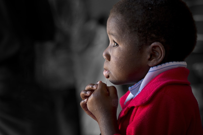 sadness, innocence, men, doubt, solitude, crying, boys, serious, african, lifestyles, african portrait, depression - sadness, childhood, photography, look