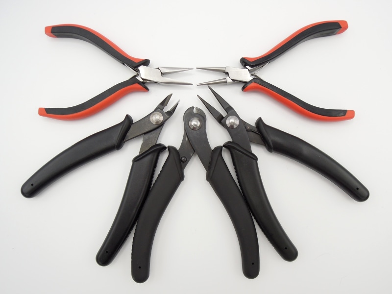biology, close-up, gray, white background, nature, human body part, no people, indoors, order, arrangement, cut out, pliers, wire cutters, science, black color