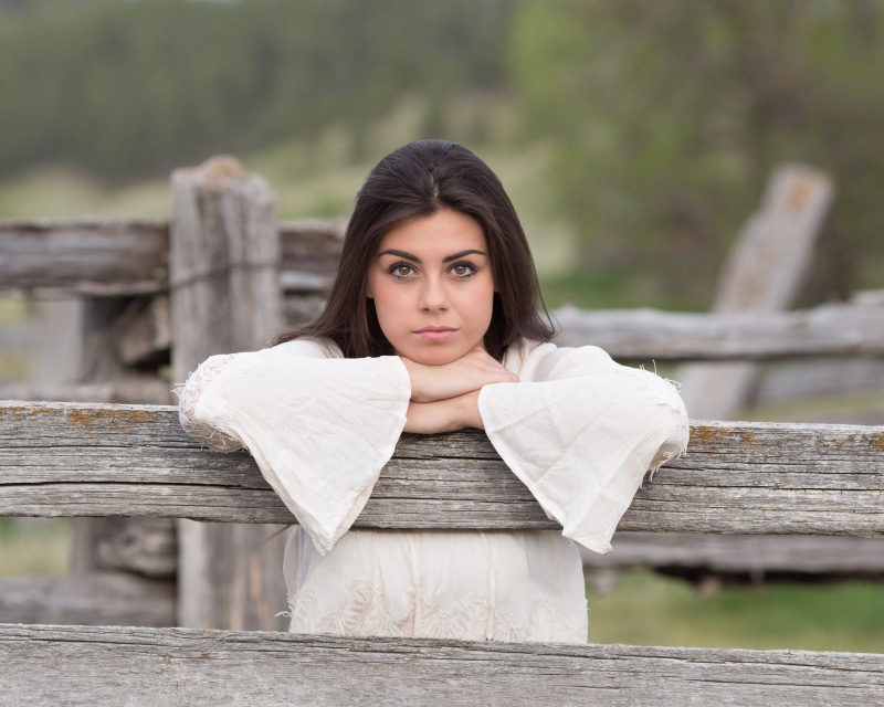 lifestyles, sleeved, beauty, girl, only women, one young woman only, brown, adult, contemplation, one woman only, hair, long, looking at camera, head, outdoor
